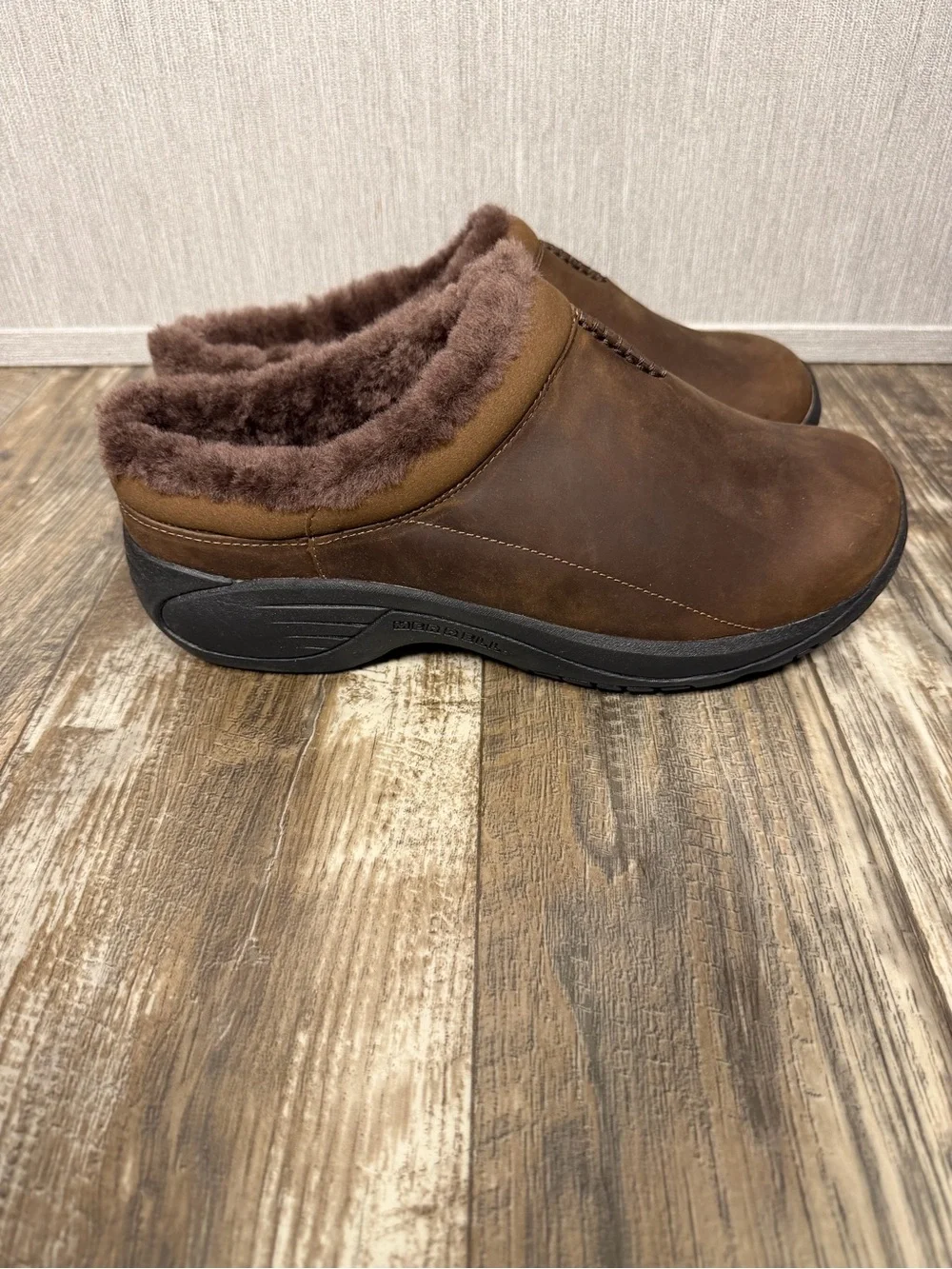 Merrell Brown Shearling-Lined Slip-On Mule Size 10